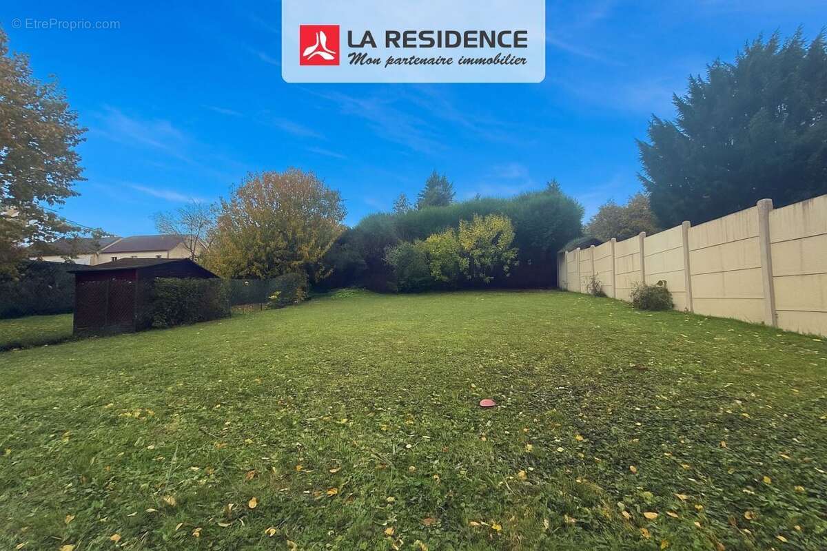 Maison à BONNIERES-SUR-SEINE