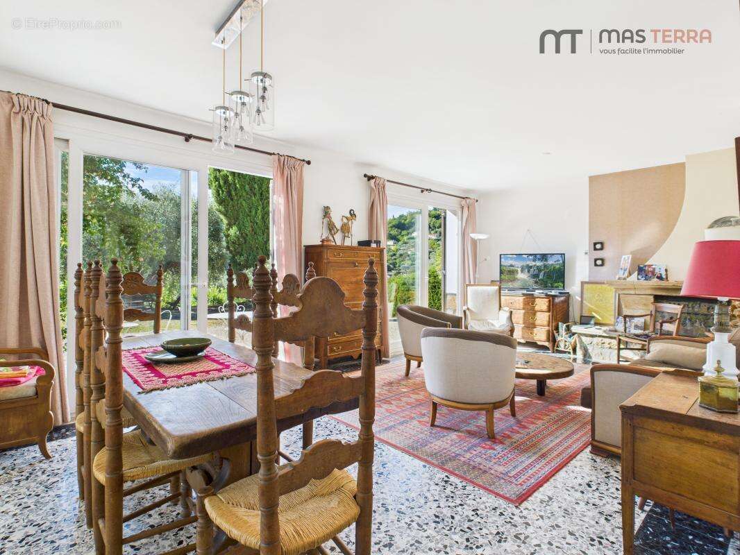 Maison à LE BAR-SUR-LOUP