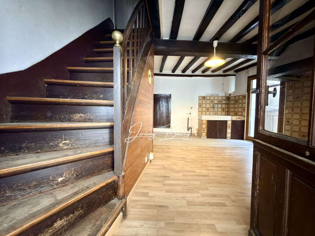 Maison 71 m² à Rigarda  - photo 2