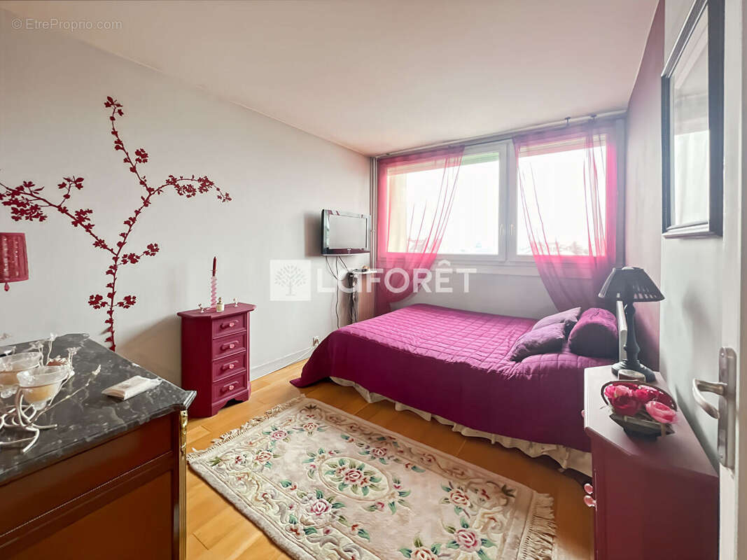 Appartement à MAISONS-ALFORT