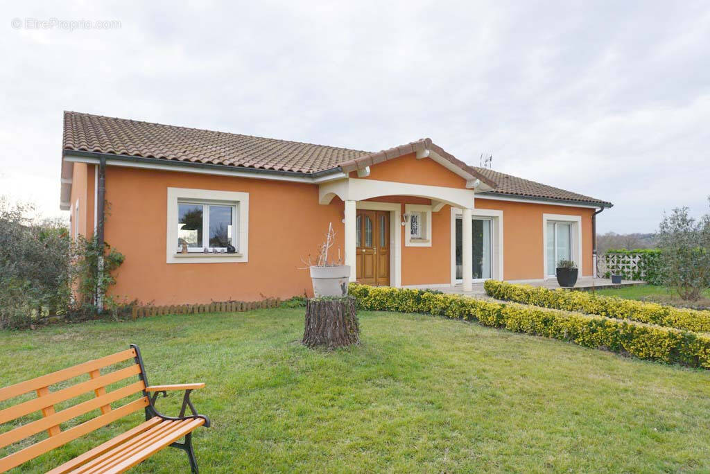 Maison à DIGOIN