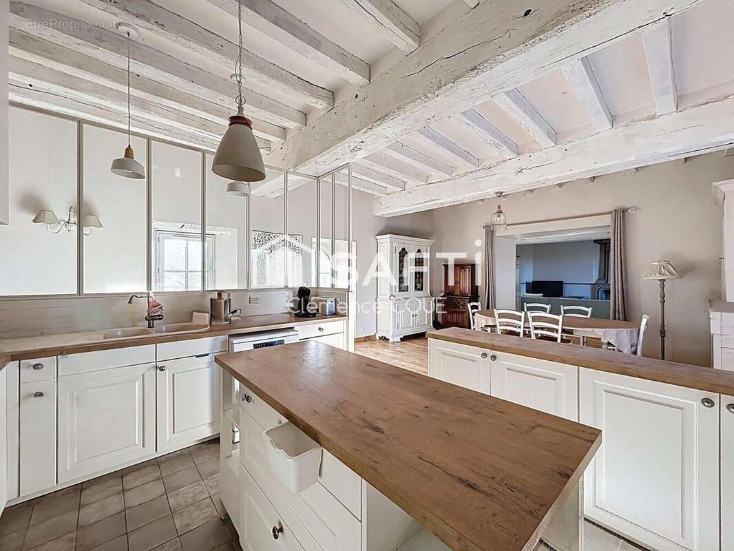 Photo 9 - Maison à BECON-LES-GRANITS