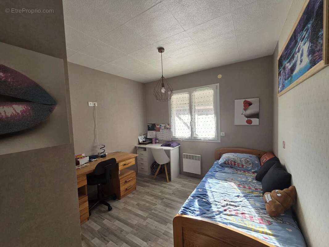 Maison à GILHOC-SUR-ORMEZE