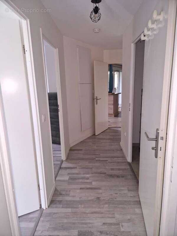 Appartement à THIAIS