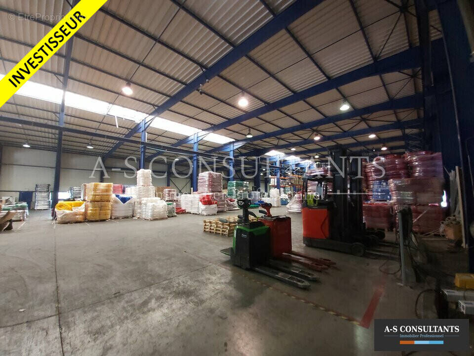 Commerce à VIRIVILLE