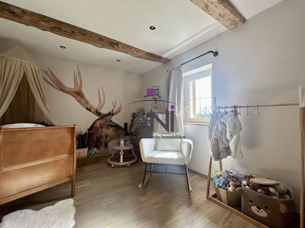 Maison à AVREMESNIL