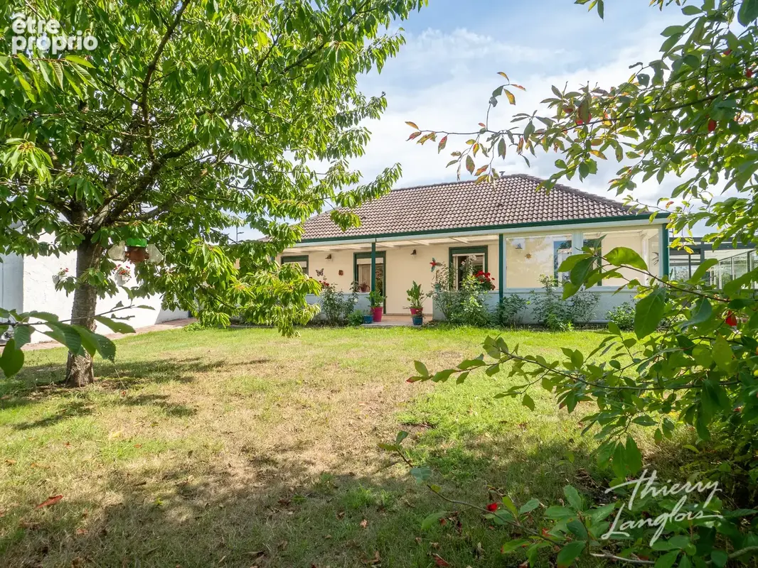 Maison 6 pièces 144 m² · à Cysoing · 144,3 m² · 395 000 €
