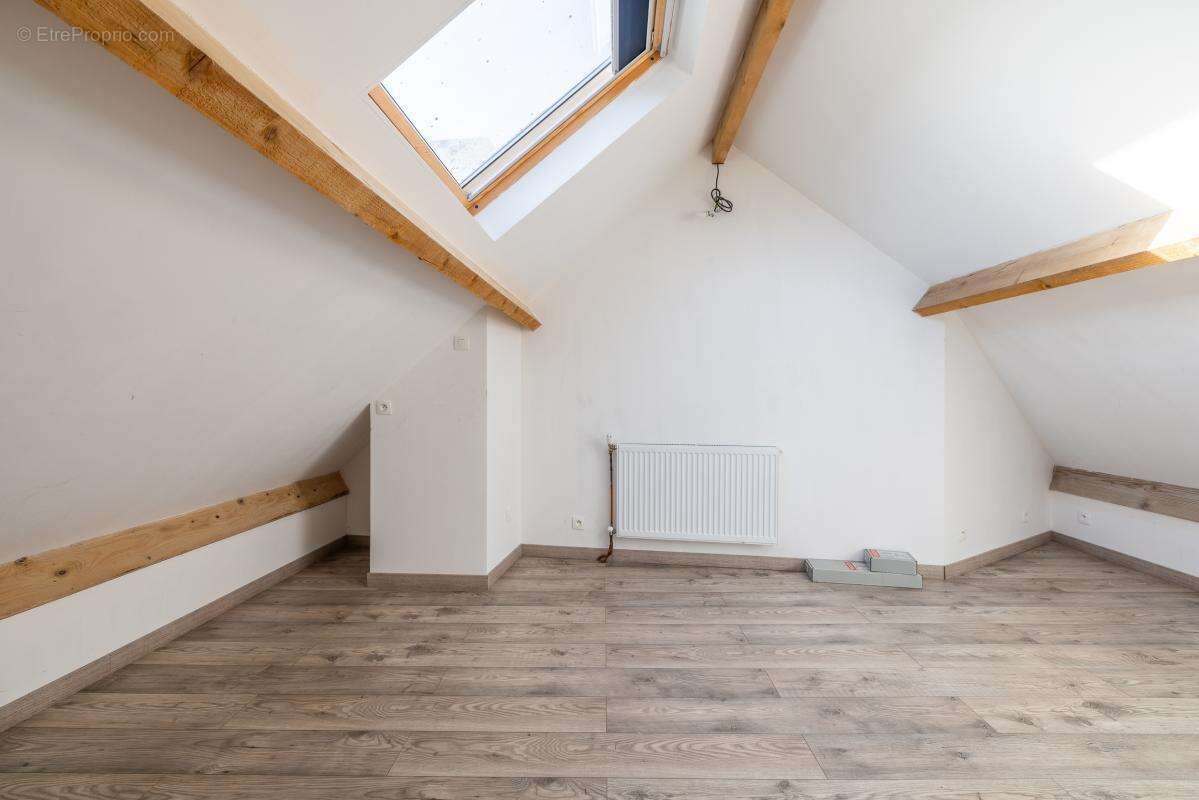 Maison à MARCOUSSIS