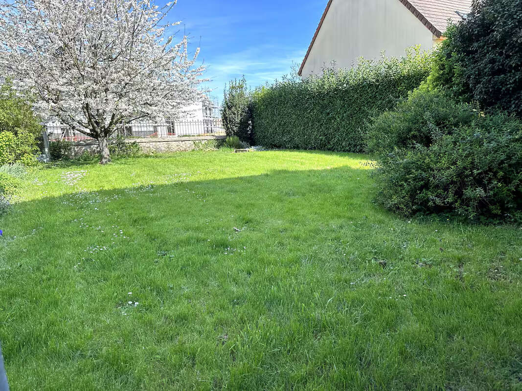 Appartement à COULOMMIERS