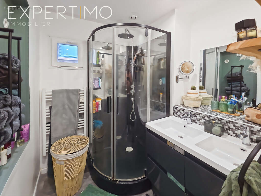 Appartement à EU