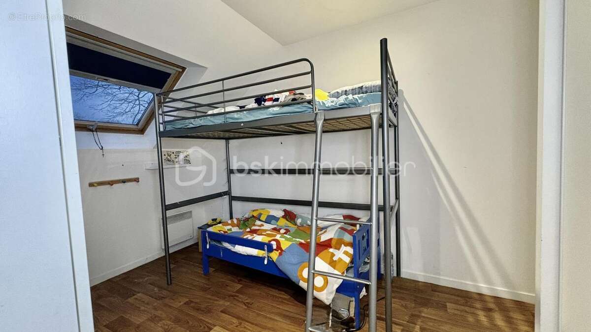 Duplex f4 sur la commune de ris-orangis (91130) - photo 11