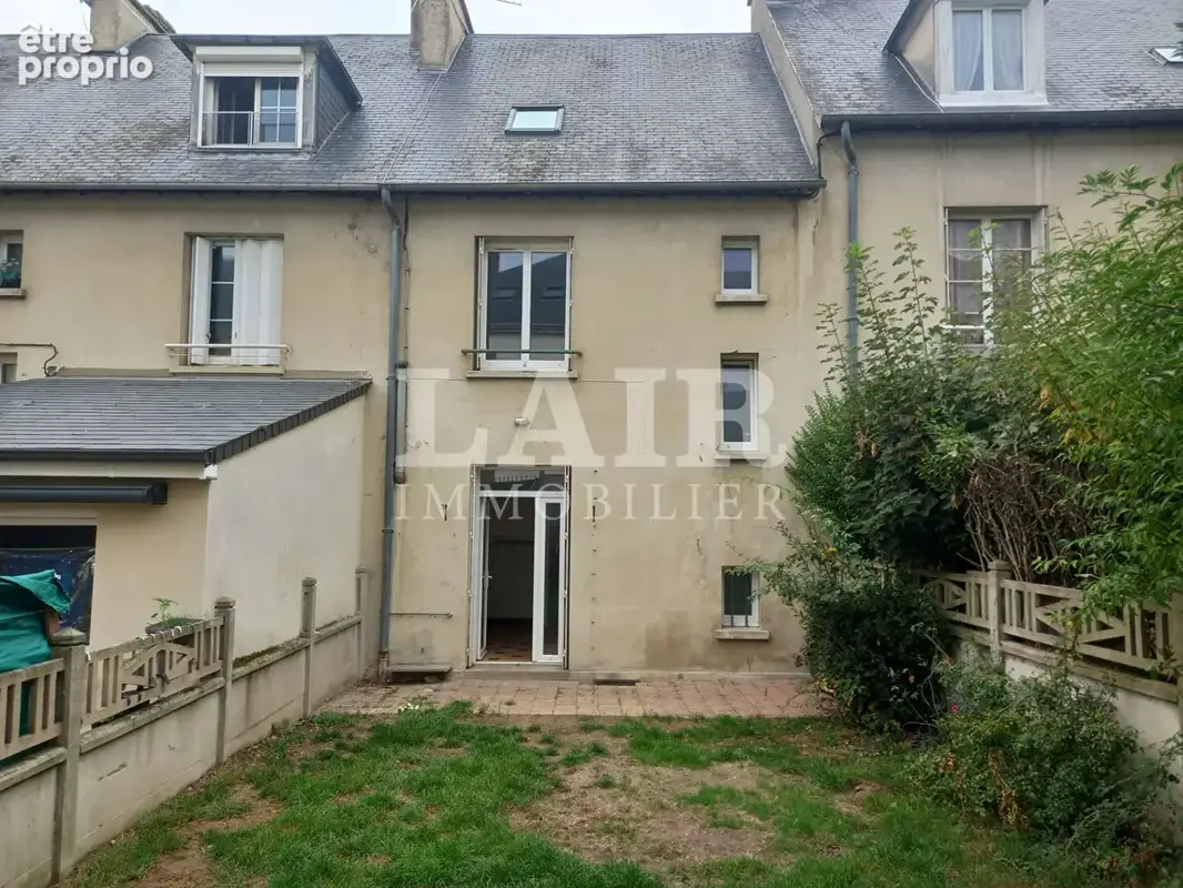 Maison de ville avec jardin à Argentan Réf T15730 - photo 2