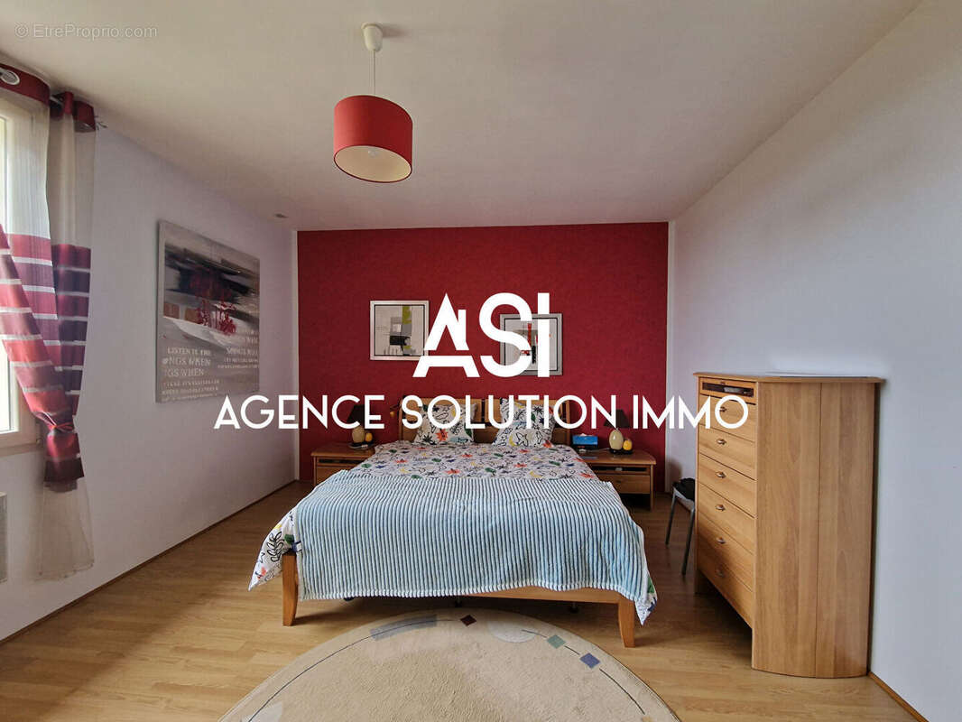 Maison à MARTIGNE-SUR-MAYENNE