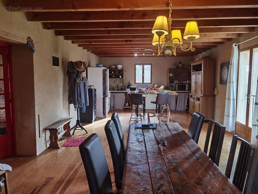 Maison à BOUDOU