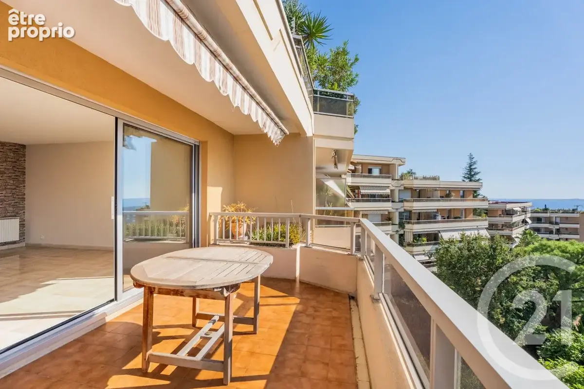 Appartement 3 pièces 79 m² à vendre à Nice (06200) - photo 2