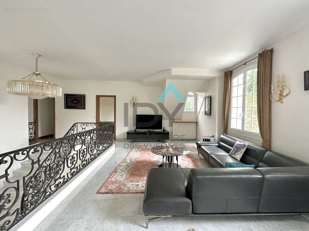 Maison à LE VESINET