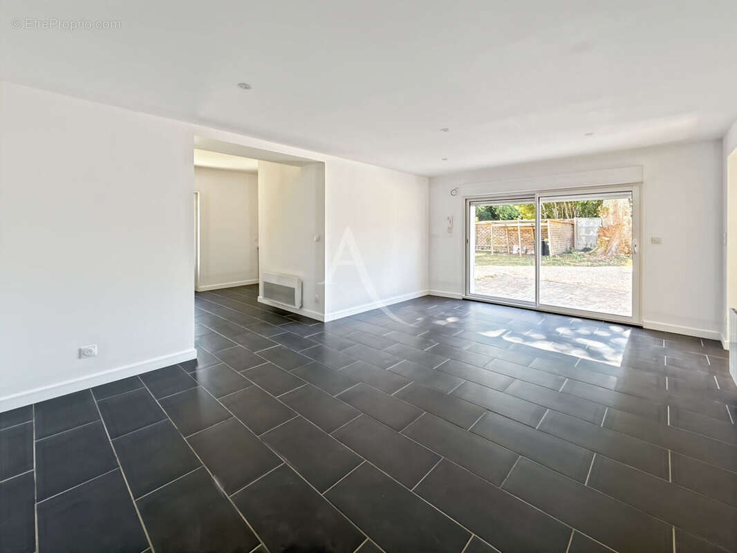 Etrepagny proche centre ville - photo 5
