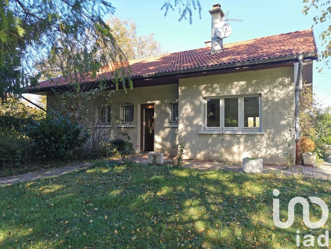 Photo 4 - Maison à BRIE-ET-ANGONNES