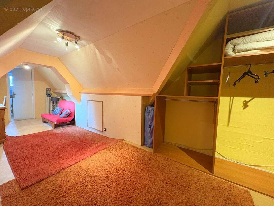 Maison à JULLOUVILLE