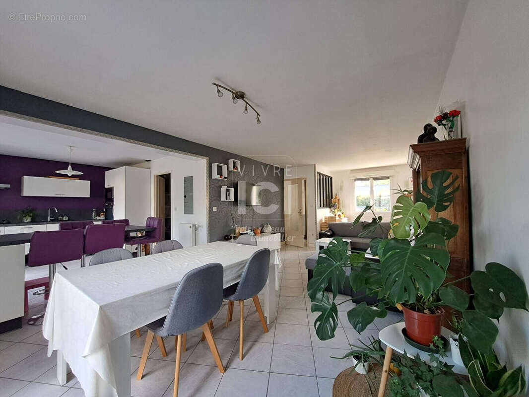 Maison à LA CHAPELLE-SUR-ERDRE