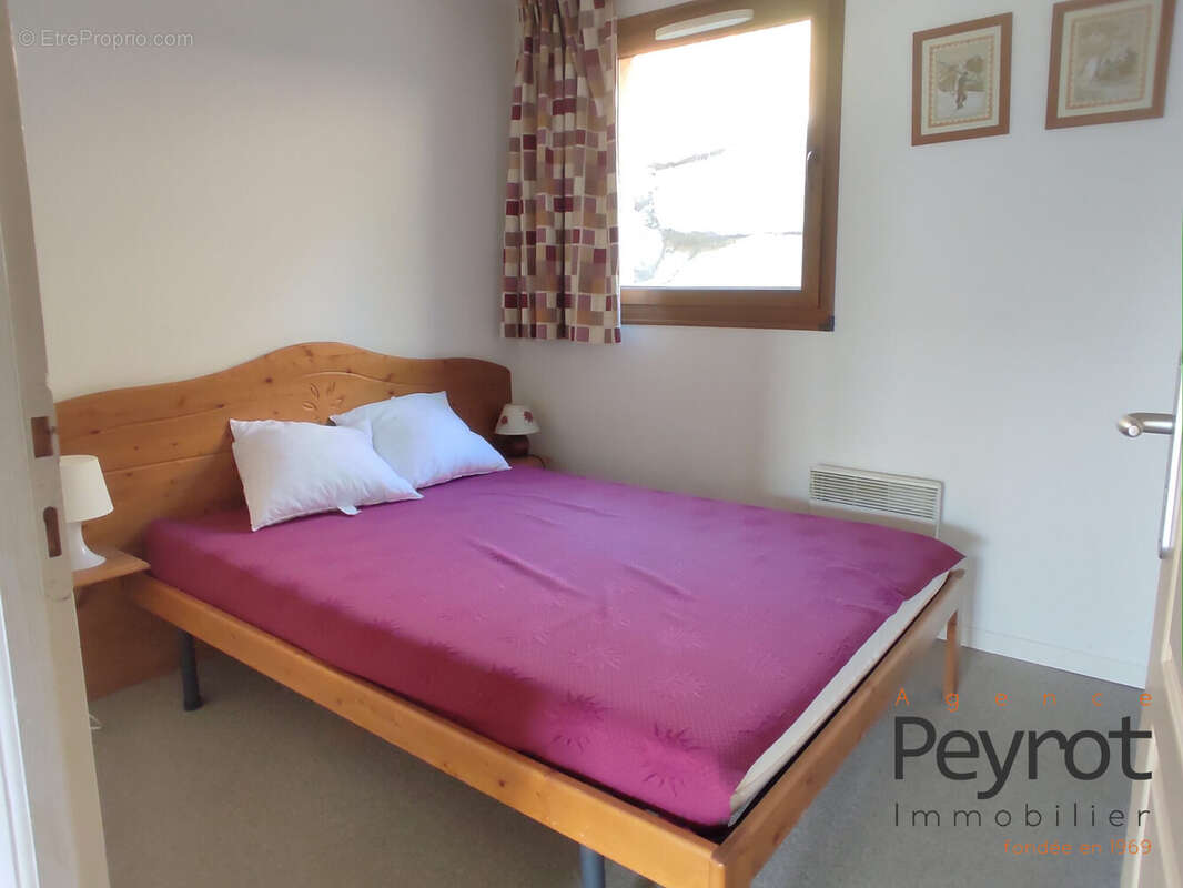 Appartement 38 m² à Les Angles  - photo 3
