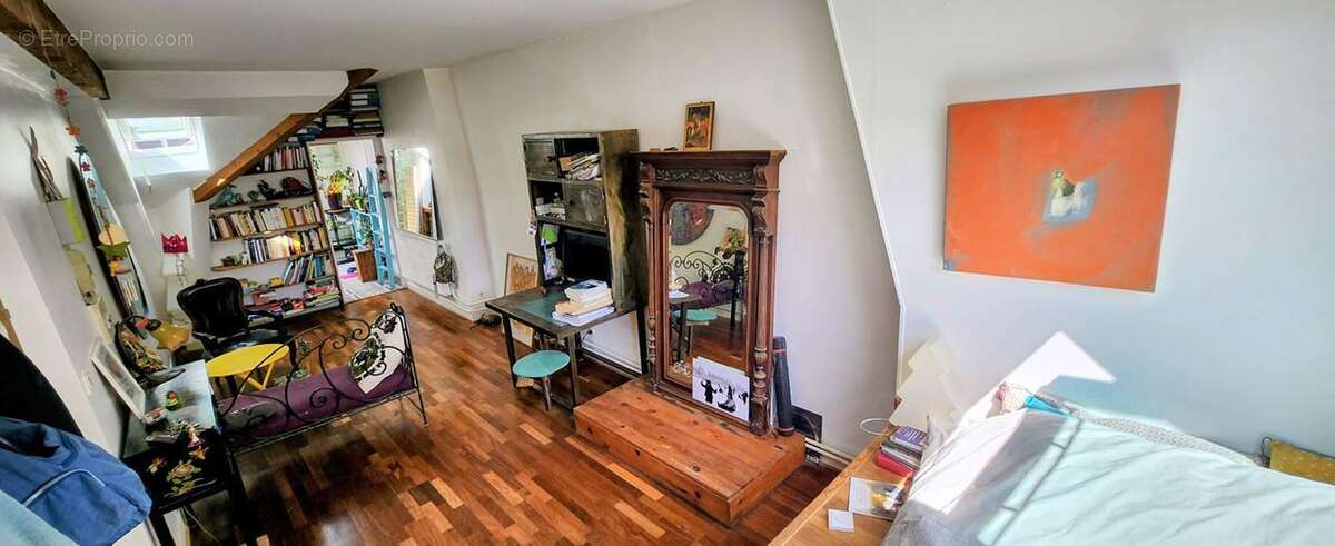 Appartement à PARIS-19E