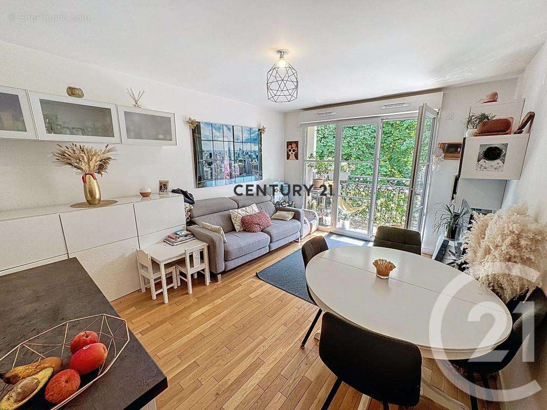 Appartement à MAISONS-ALFORT