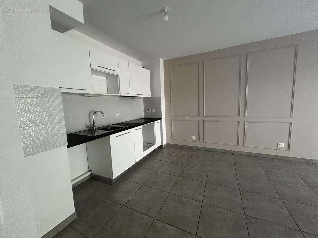 Appartement à MARSEILLE-9E