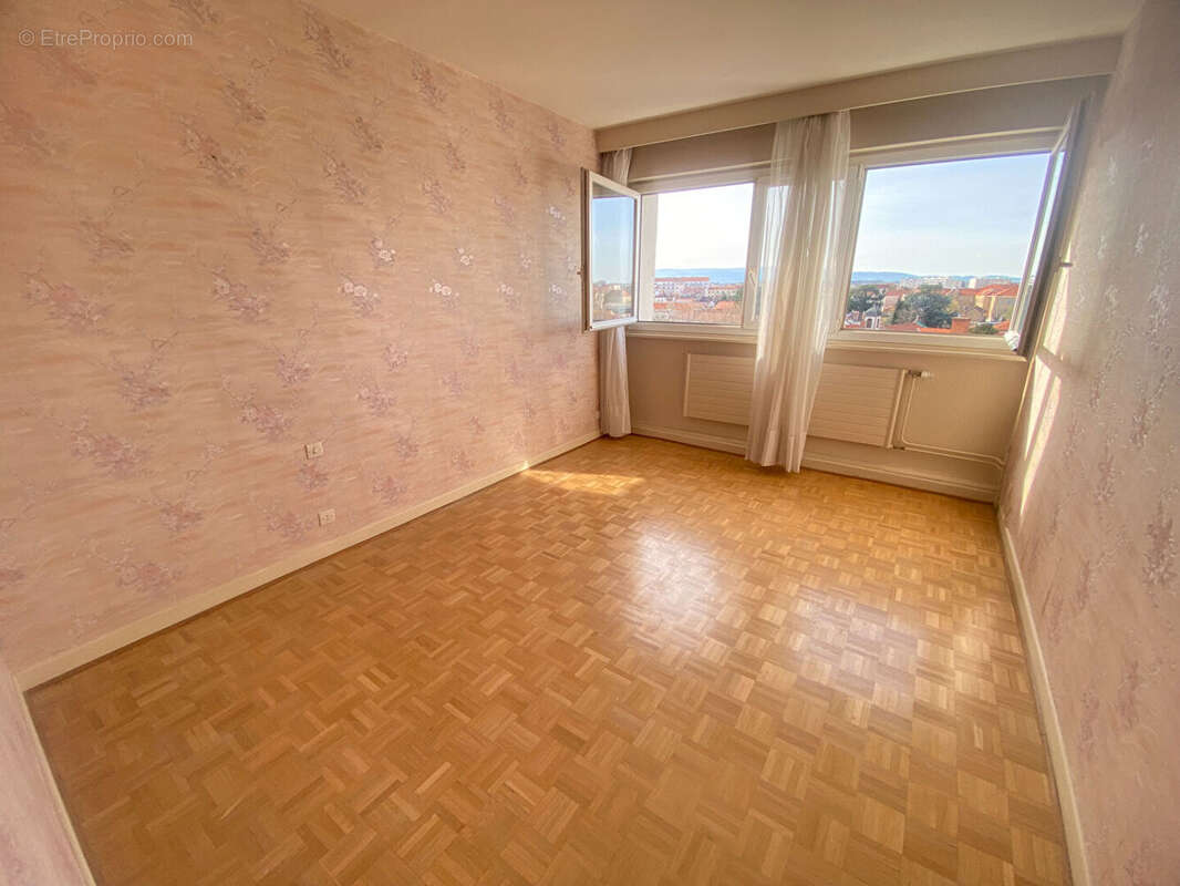 Appartement à ROANNE