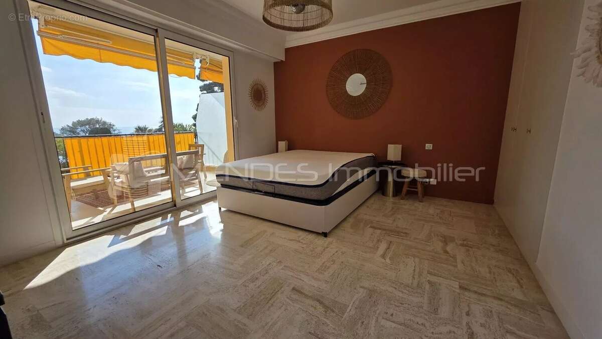 Appartement à CAP-D'AIL