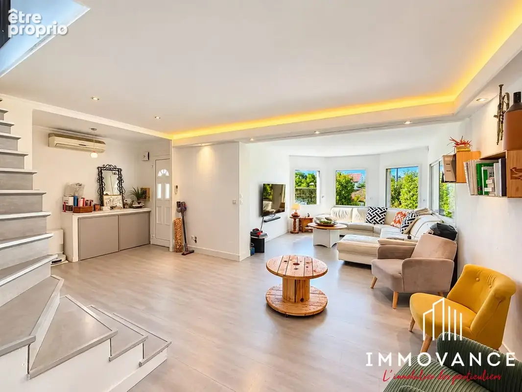 Maison 5 pièces 132 m² à vendre à Cournonterral (34660) - photo 4