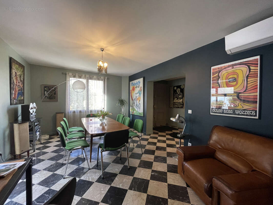 Maison à SAINT-HIPPOLYTE