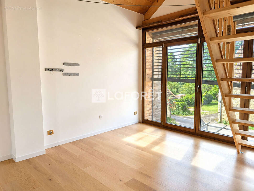 Maison 7 pièce(s) 130 m2 axe BESANCON / DOLE - photo 5