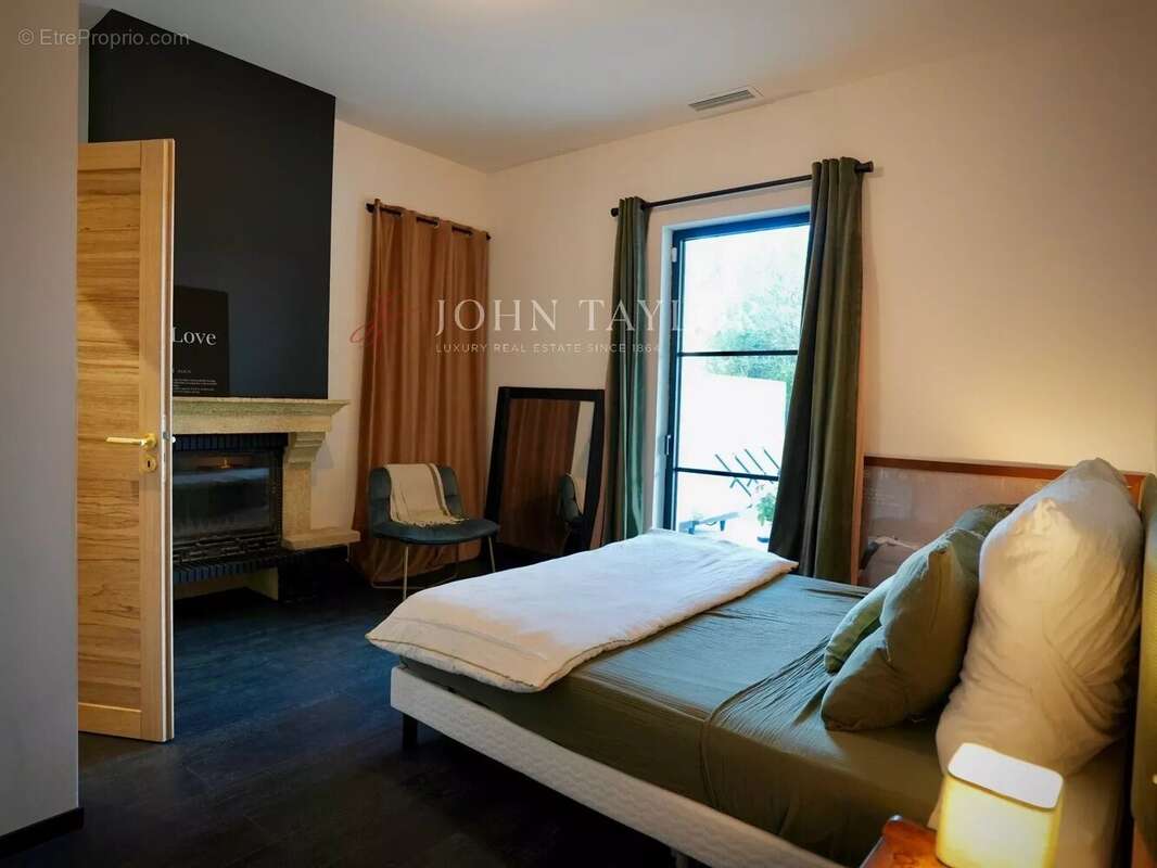 Exclusivité - maison renovée  maillane - photo 13
