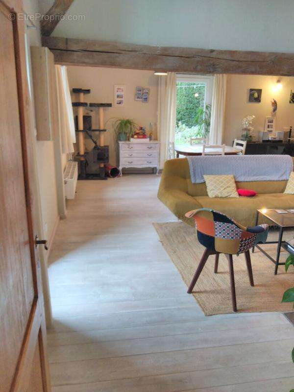 Maison à THEVET-SAINT-JULIEN