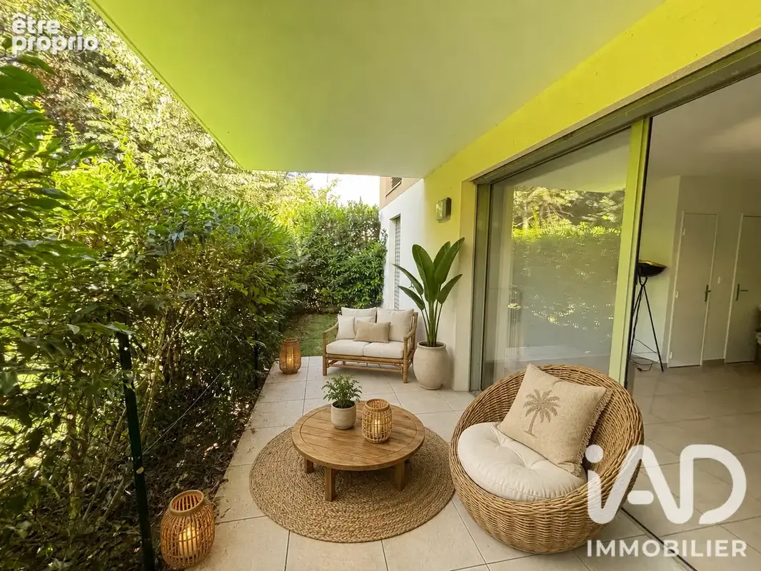 Photo 1 - Appartement à SAINT-CYR-AU-MONT-D'OR