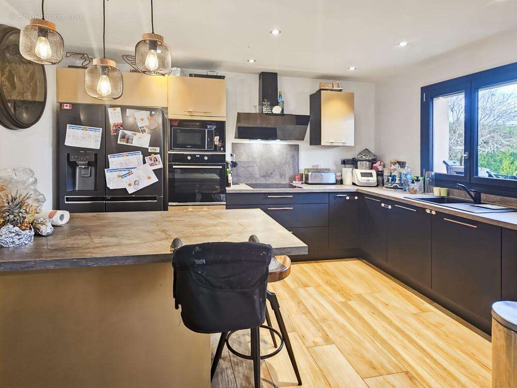 Maison de plain-pied T5 128m² à Vertaizon - photo 7