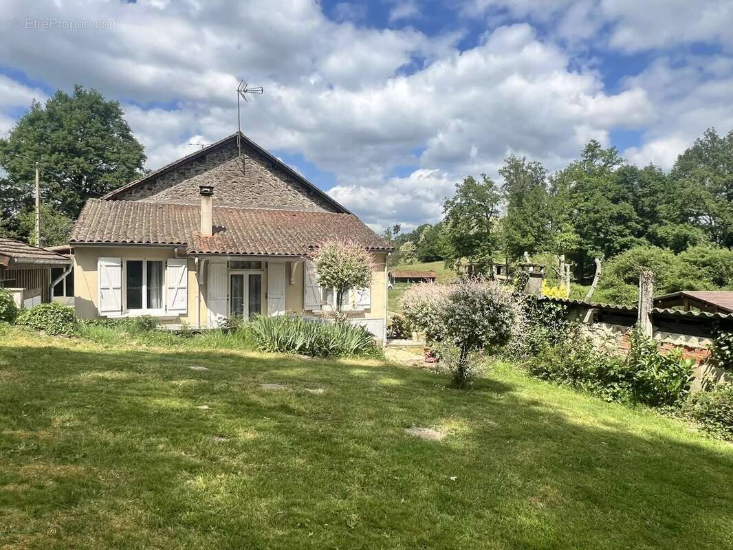 Maison à MAISONNAIS-SUR-TARDOIRE