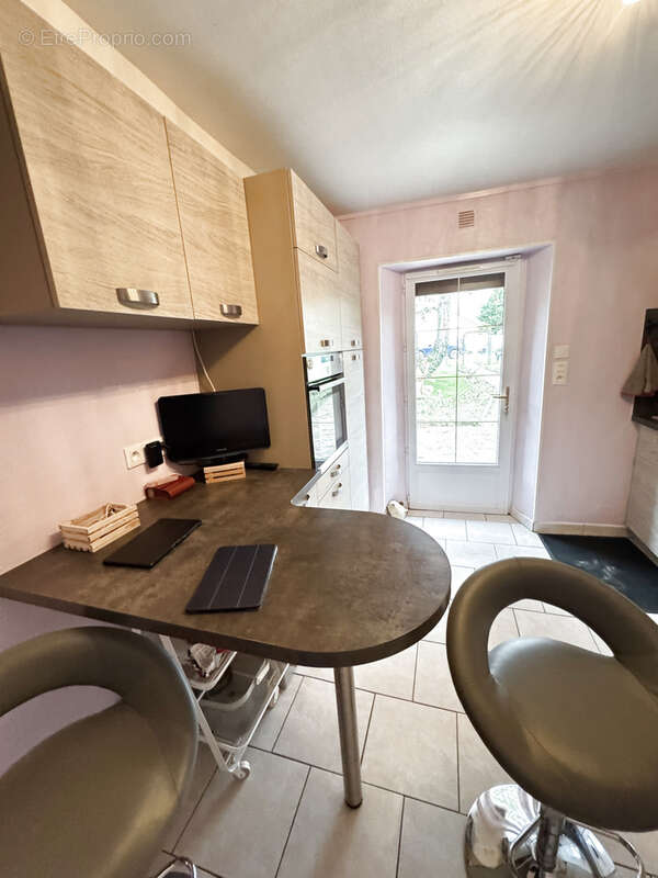 Maison à MONTACHER-VILLEGARDIN