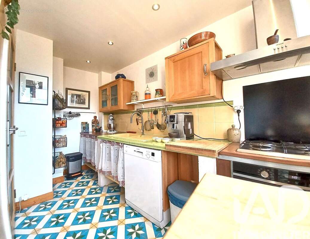 Maison 82 m² à Auris  - photo 4