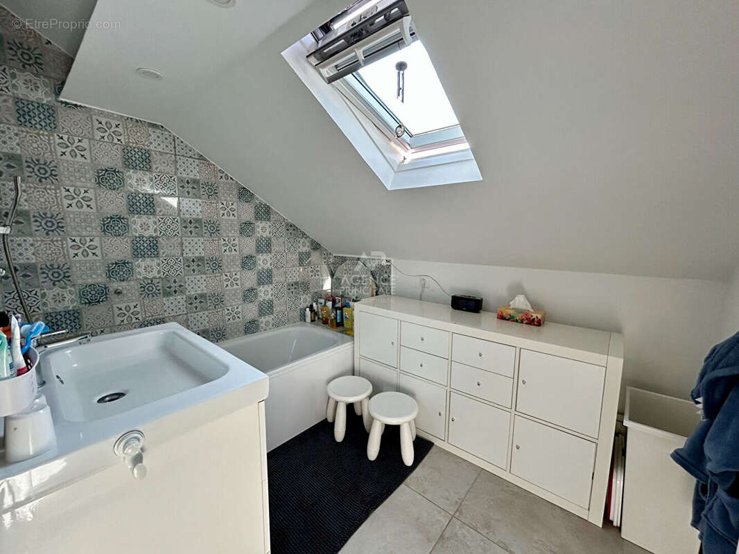 Maison à CARRIERES-SOUS-POISSY