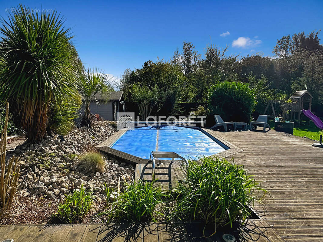 Maison à NIELLES-LES-ARDRES