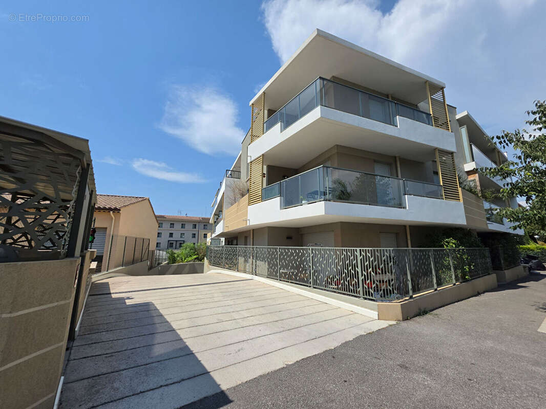 EXCLUSIVITÉ  Mouans-Sartoux  Appartement 4 pièces de 73 m² avec 141 m² de jardin Résidence de 2022 - photo 10