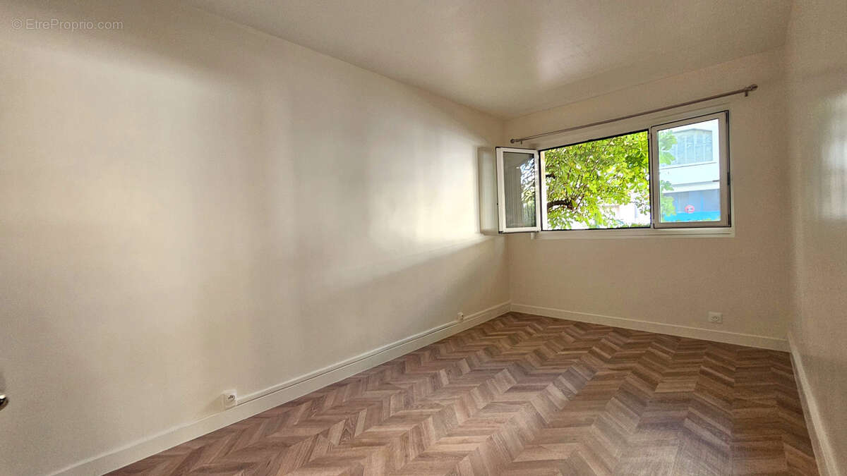Appartement à PARIS-12E
