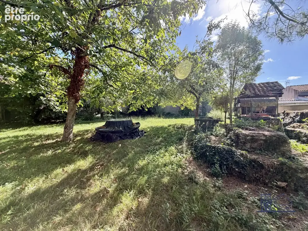 Maison 4 pièces 105 m² à vendre à Saint-Fort-Sur-Gironde (17240) - photo 2