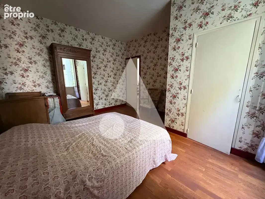 Maison de caractère à Saint-Sernin : 215 m² et un potentiel exceptionnel à deux pas de la Voie Verte - photo 5