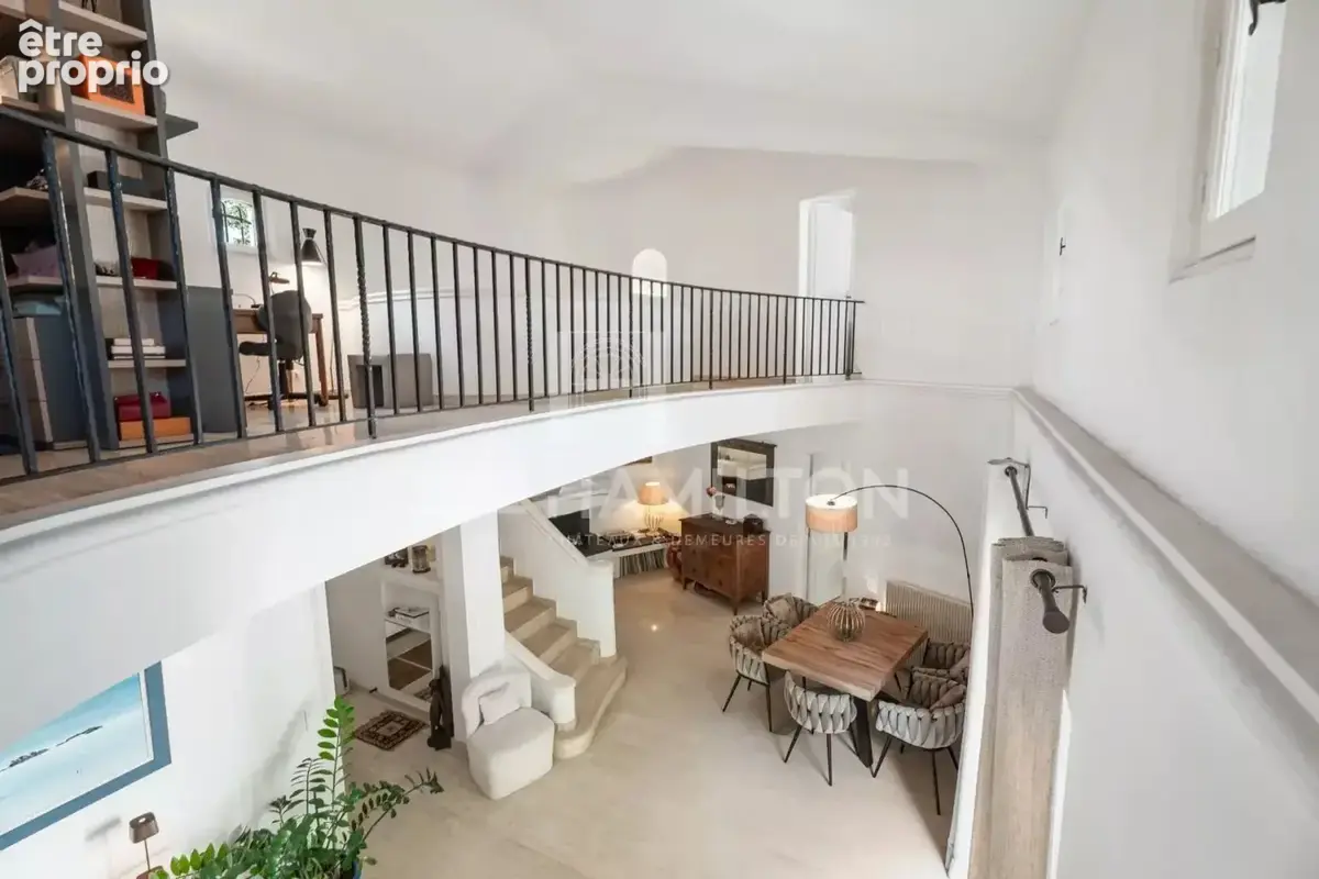Cannes : Élégante maison darchitecte entièrement rénovée - photo 9