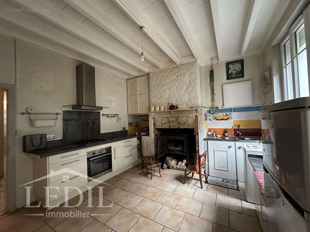 Maison à MAUVEZIN