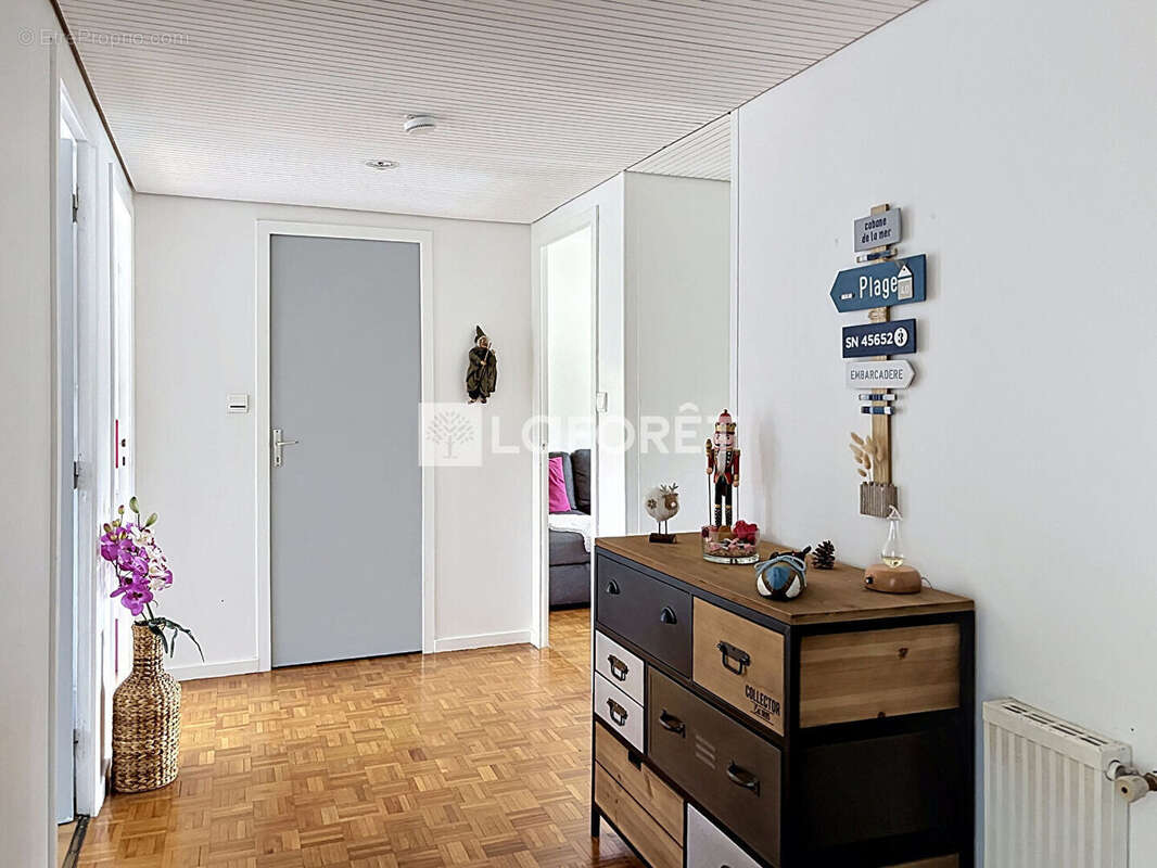 Appartement à VALS-PRES-LE-PUY