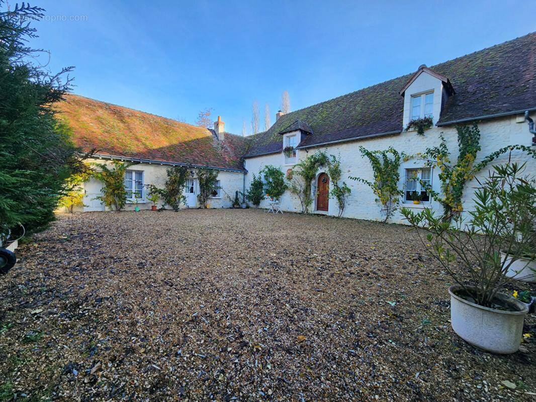 Maison à SAINT-JEAN-SAINT-GERMAIN